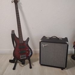 Ibáñez 5 String Bass And Fender Rumble 40 Kit 