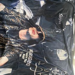 Peso Pluma Throw Blanket