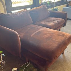 Article L Shaped Couch
