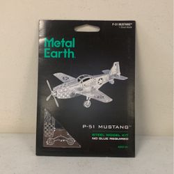 Metal Earth P-51 Mustang Steel Model Kit