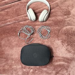 Beats Studio Pro