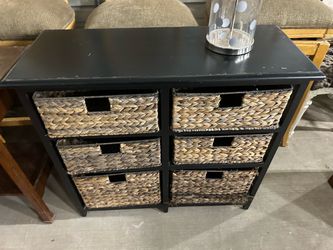 AUPER BEQUTIFUL CABINET WITH DRwers