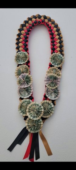 Ribbon Graduation Lei