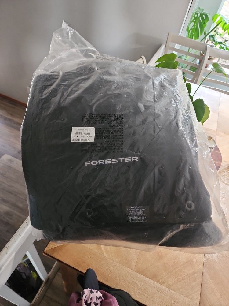 Subaru Forester Floor Mats.