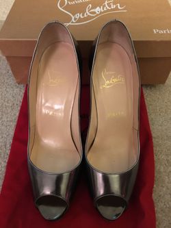 Christian Louboutin Very Prive Pewter Specchio