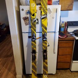 Volkl Revolt 86 180cm