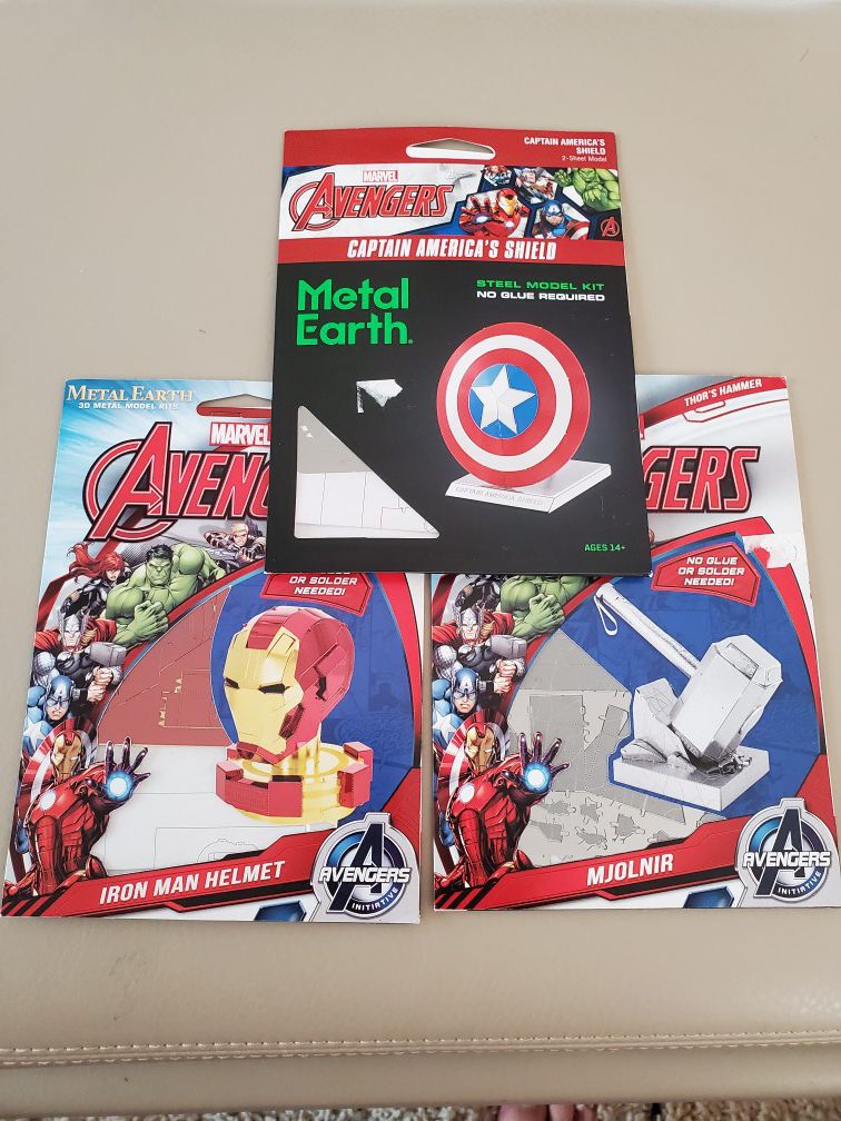 Metal Earth Marvel kits (Set of 3)