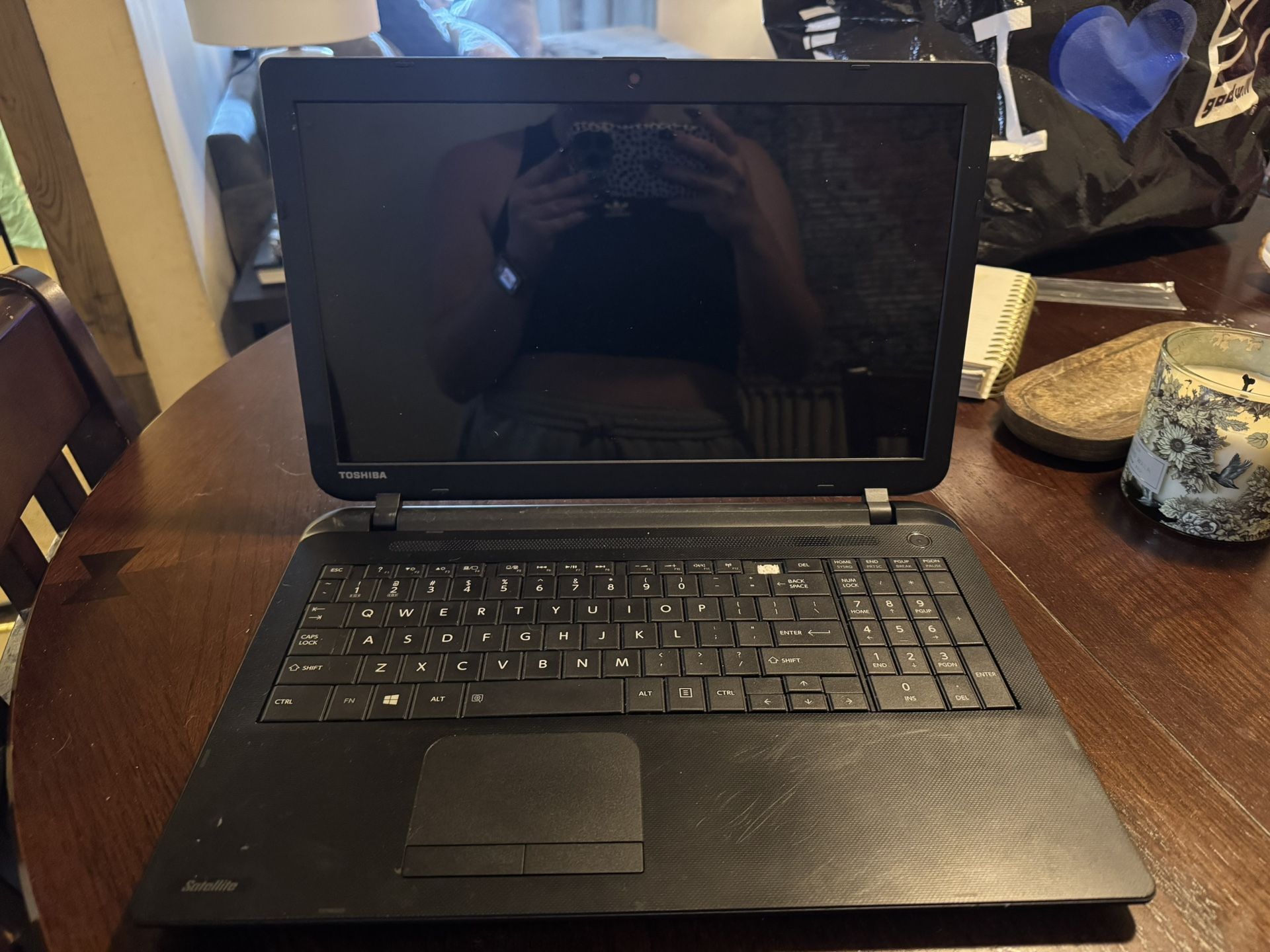 Toshiba Satellite Laptop – C55D-B5212
