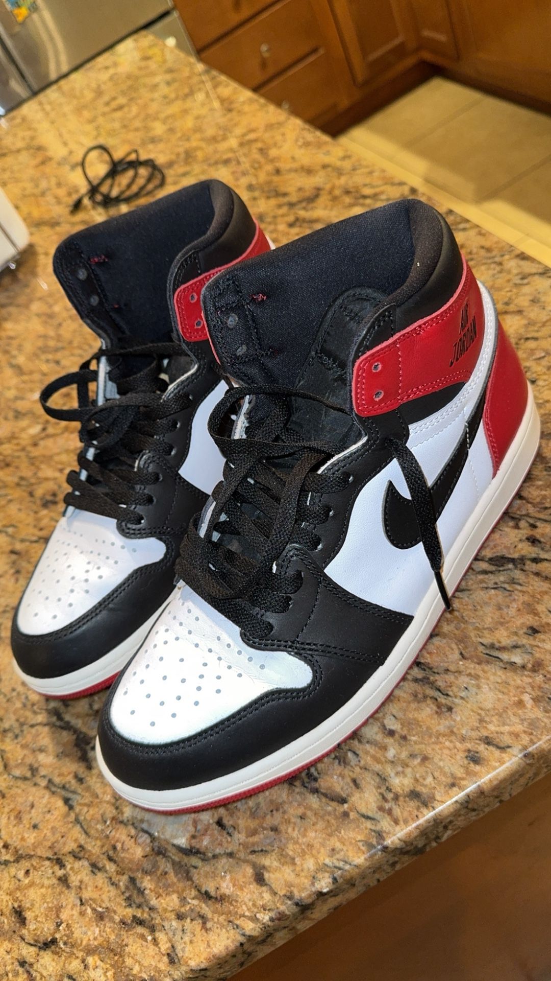 Jordan Black Toe 1 10.5