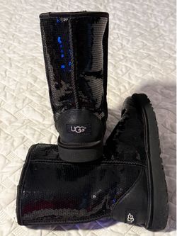 Black Uggs
