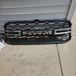 Dodge RAM grill 