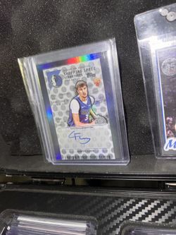 Cooper Flagg auto