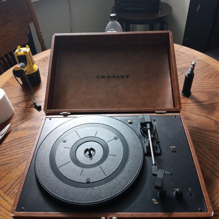 45 And 33 Vinal Record Player 