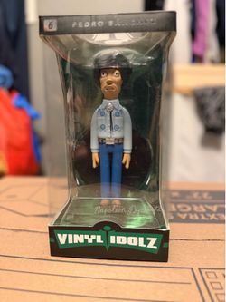 Vinyl Idolz Pedro Sanchez