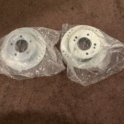 2 Rear Brake Pads
