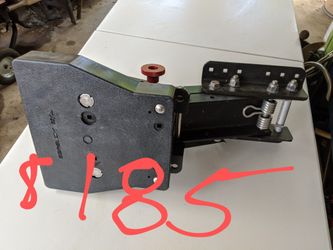 Engine bracket HD. up to 30 h.p.