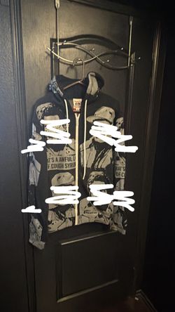 Assail zip up X Cought syrup