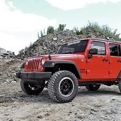 JEEP WRANGLER LIFT KIT SPECIAL!!
