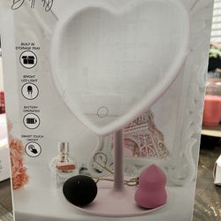 Table Vanity LED Mirror Heart Shaped Pink 