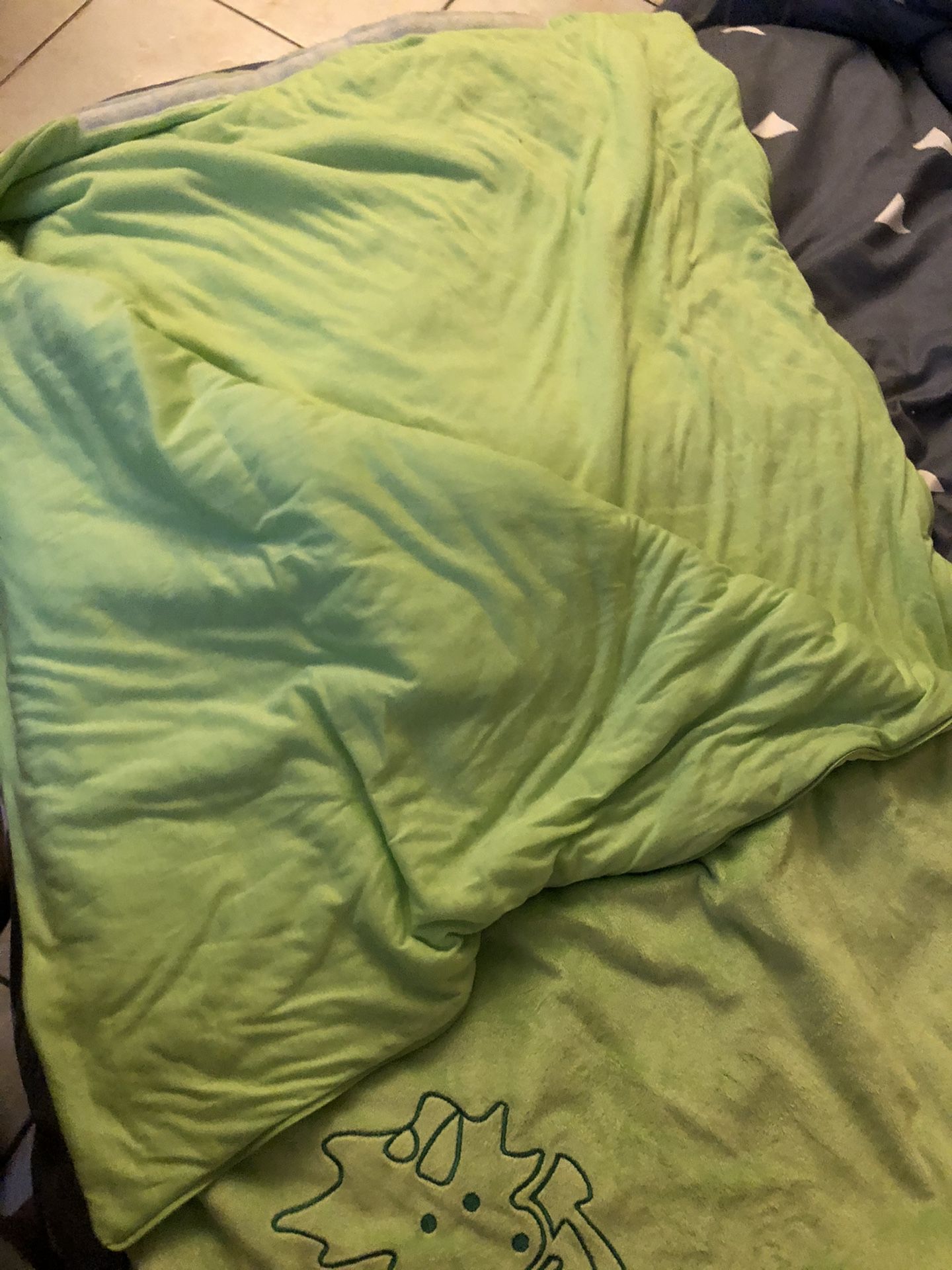 Kid’s sleeping bag