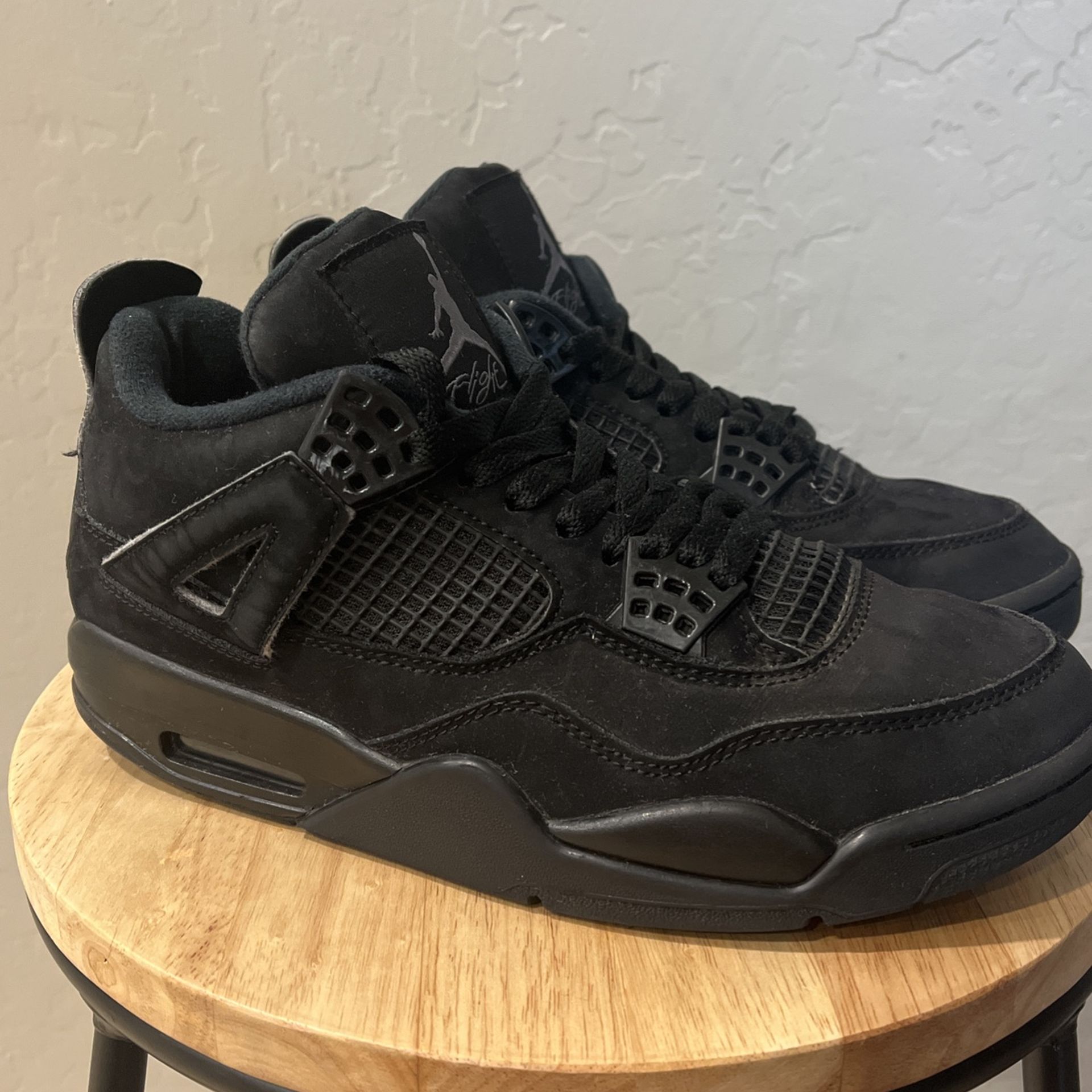 black cat 4s near me