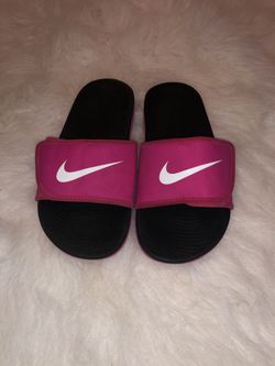 Nike slides