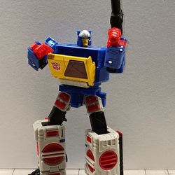 transformers legacy evolution blaster