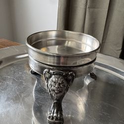 FB Rogers Vintage Silver Plated Footed Lion Head Claw Serving Swivel Dish 1155