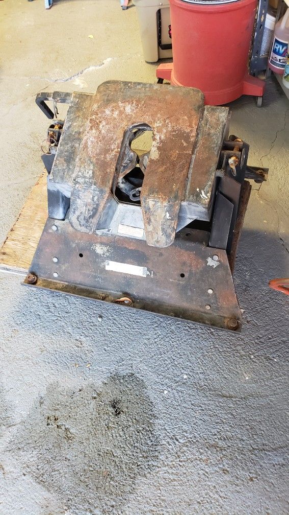 5th Wheel Hitch