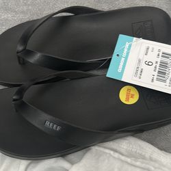 Women’s sandals