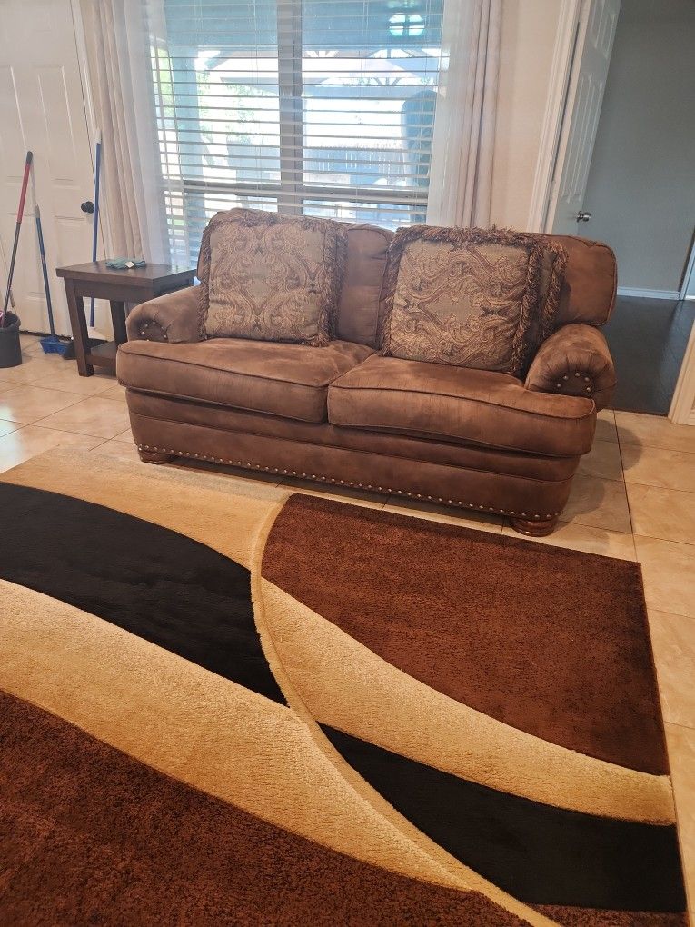 Sillones Estan Un Poco Sucios Pero Se Pueden Lavar Con Maquina Los Cojines Se Abren Completamente Si Quieren Lavarlos Solo El pequeño Tiene Una Marca