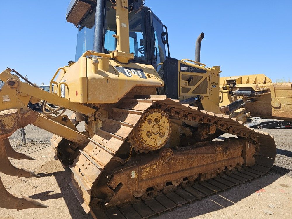 2014 caterpillar d6n LGP 6way blade rippers