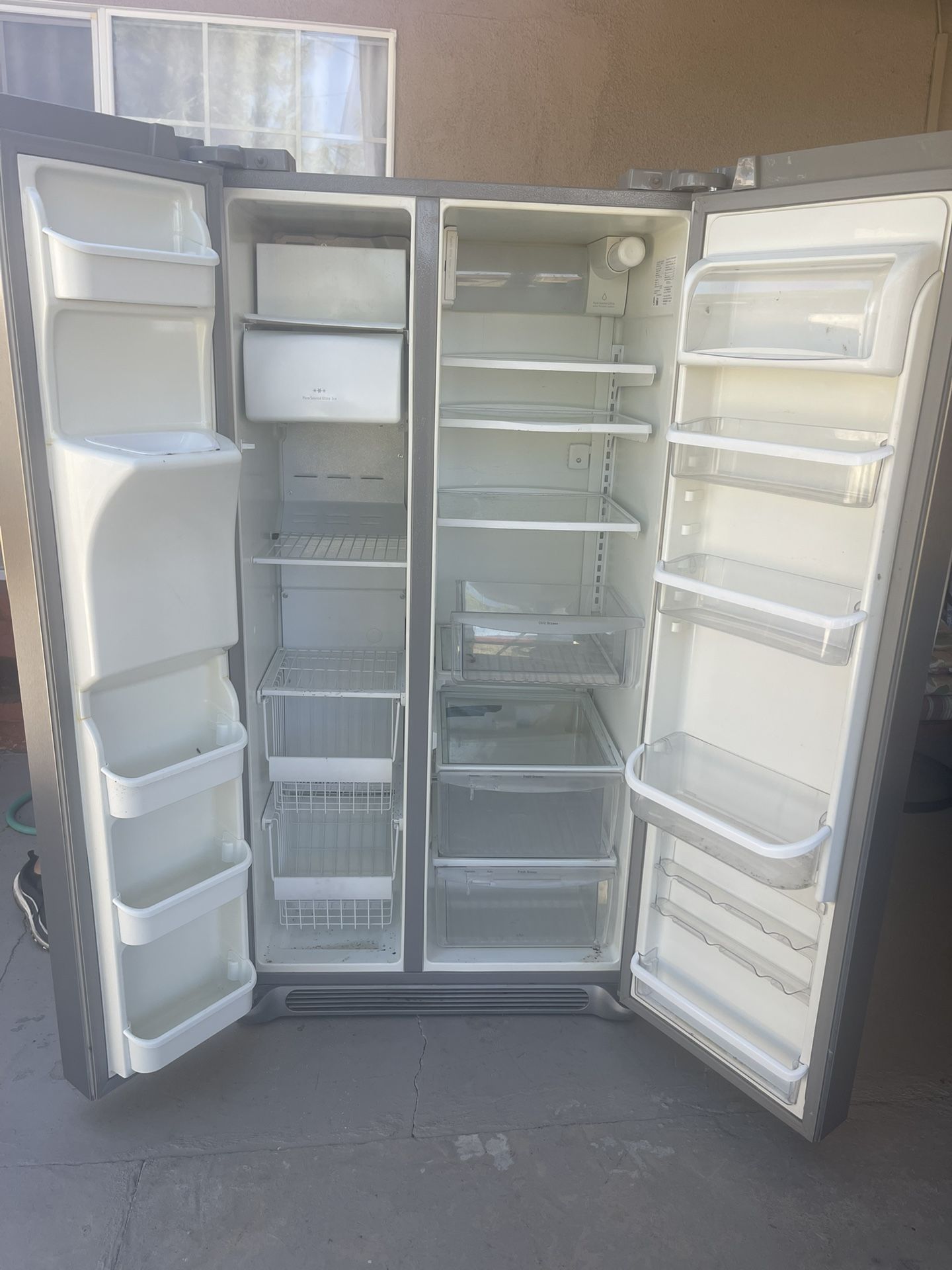 Frigidaire Refrigerator