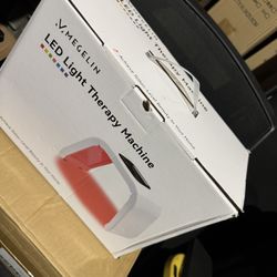 Megelin Red Light Therapy Small Size 