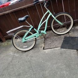 Beach Cruiser Bike