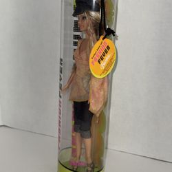 Mattel 2004 Fashion Fever Barbie Doll
