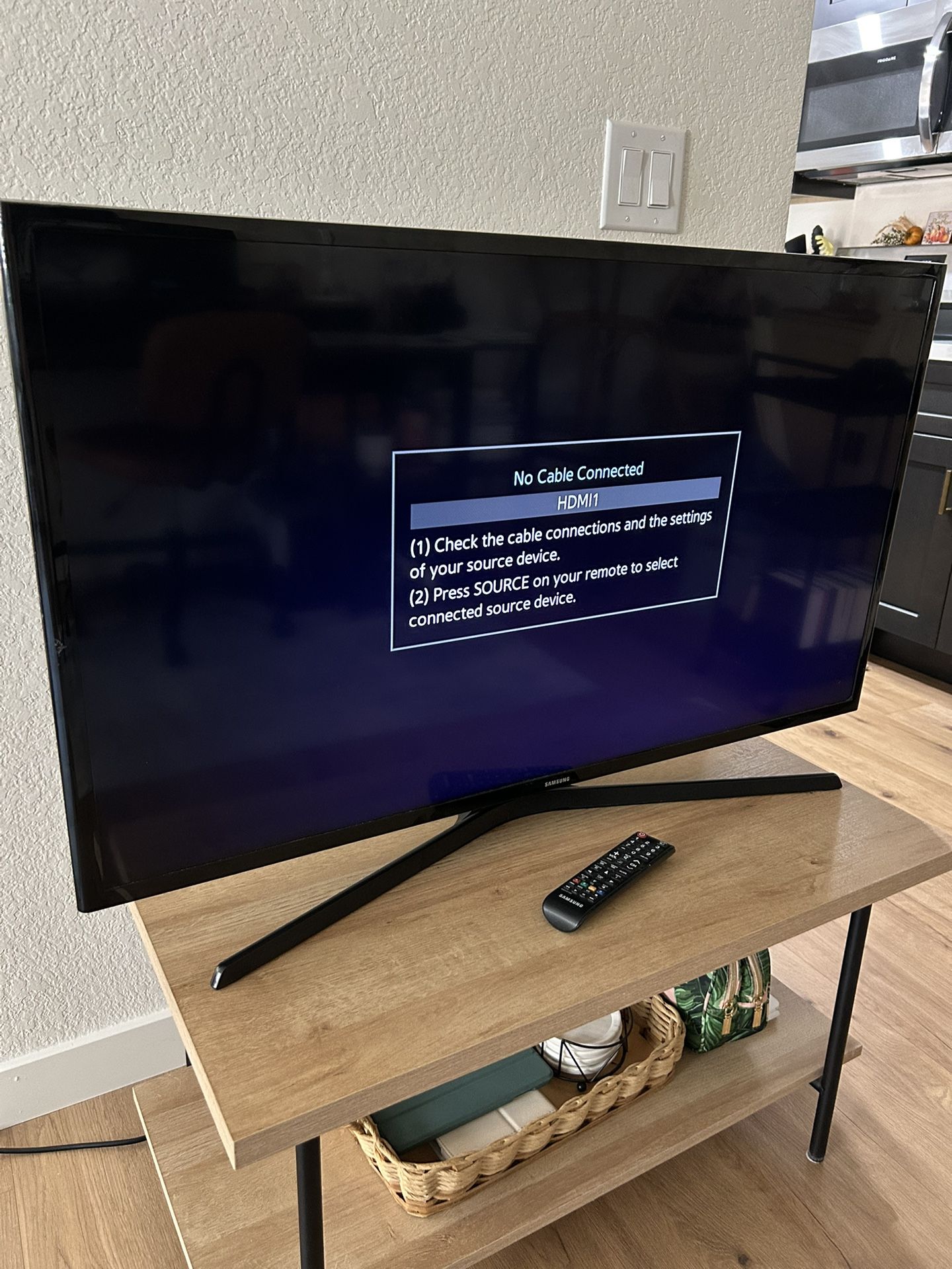40” Samsung Smart TV