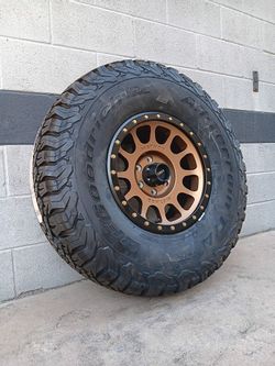 ON SALE METHOD 17x85 5x127 5x150 6x135 6x139.7 wheels & 2857017 NITTO Ridge or recon grappler tires
