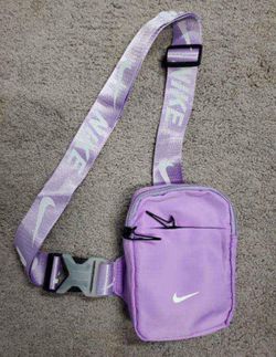 Nike Crossbody 5x7
