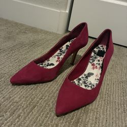 White House Black Market Ladies Women’s Heels Size 7.5