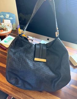 Gucci Leather Purse