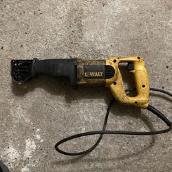 DeWalt DW304P Corded Reciprocating Saw
