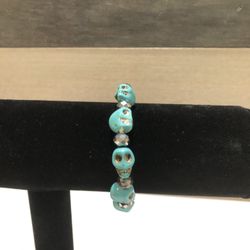 Turquoise Style Artisan Beaded Stretch Skull Bracelet Unisex