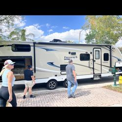 FREEDOM LIBERTY COACHMEN 2018