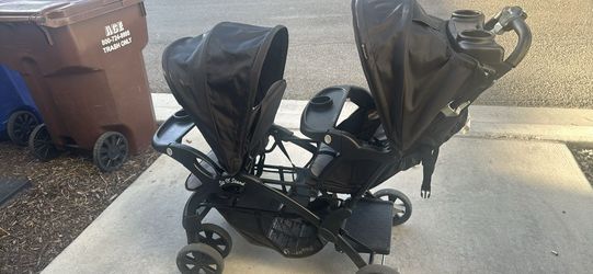 Double stroller satin set and stand baby trend