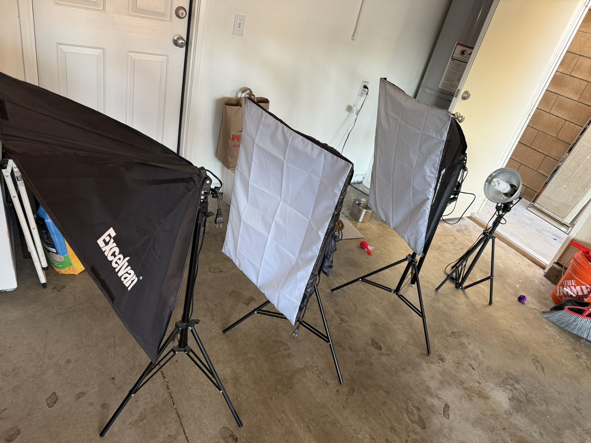 (4) Lights (for Photography)