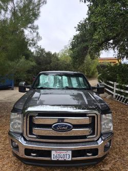 2011 Ford F-250 Super Duty Lariat 4x4 Diesel