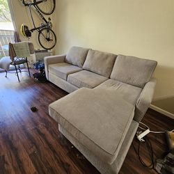 Sectional Couch - Great Condition (232x98x66) cm