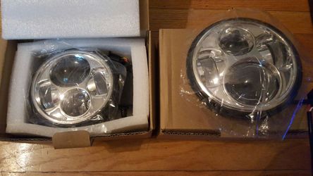 5.75 inch LED headlights hi aind low beam function with daytime running lights