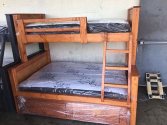 New Pinewood twin full full trundle complete